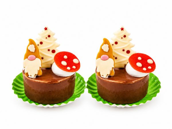 Merry Nutty cups
